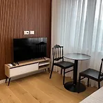 Tirana Central Apartments Appartement