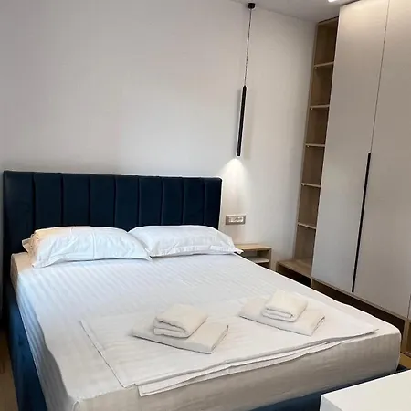 شقة Tirana Central Apartments تيرانا