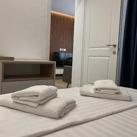 Tirana Central Apartments טיראנה